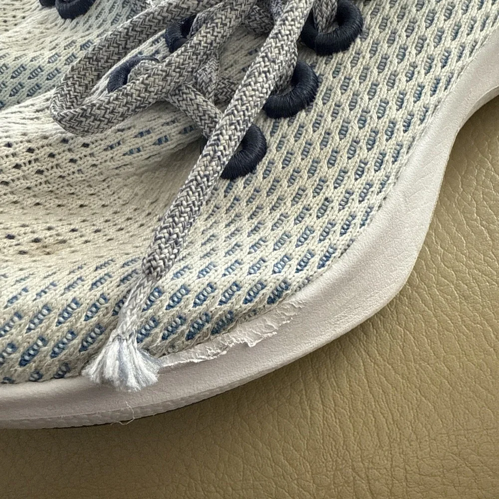 Allbirds Tree Dasher 2 Women's Size US 7 Blizzard Blue White Running‎ Sneakers
